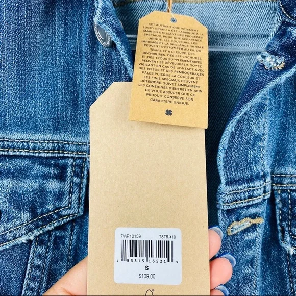 Lucky Brand Women’s Jean Jacket - Picture 5 of 5